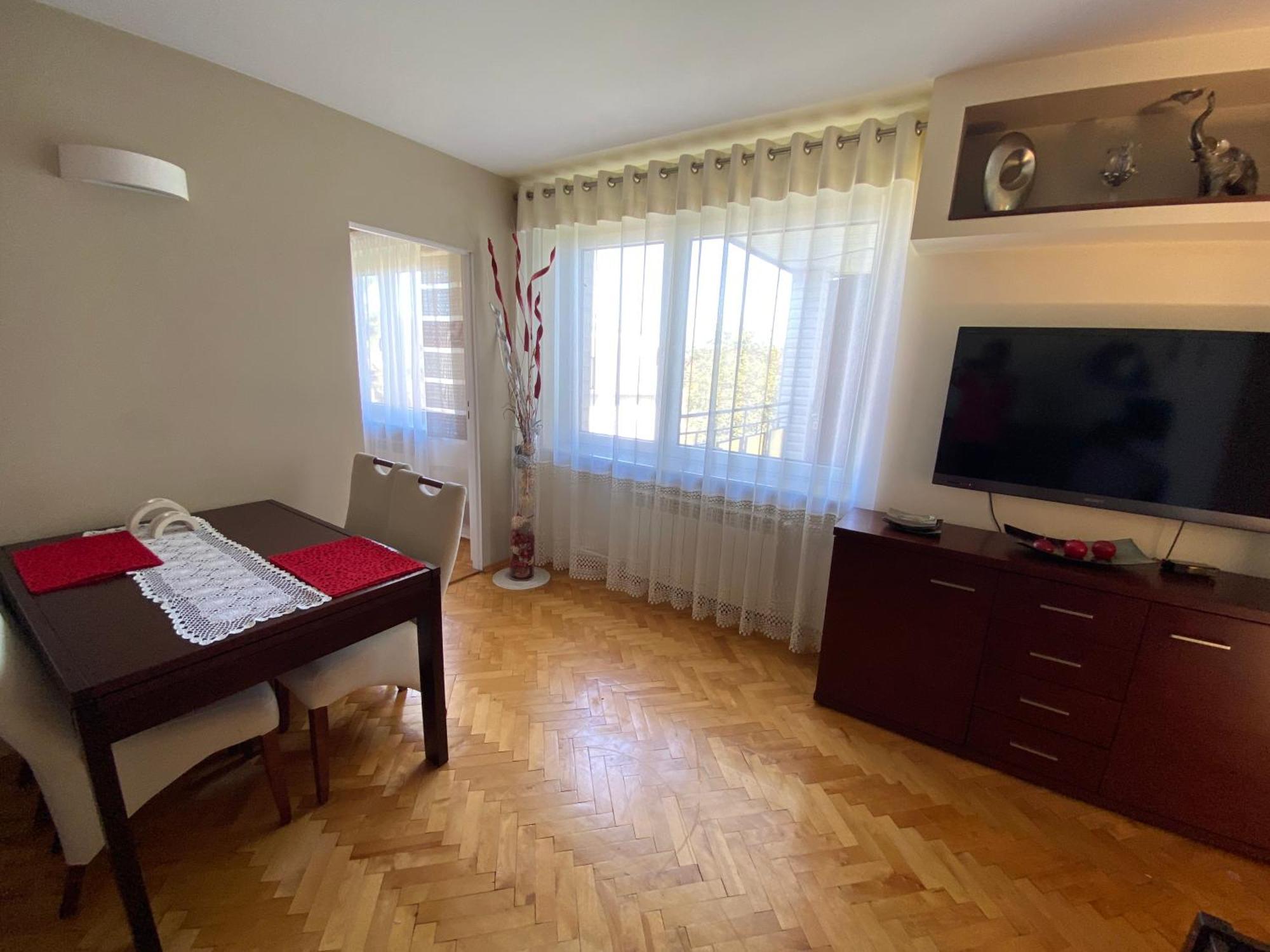 Villa Przytulny Dom Pod Jabloniami Przy Targach Kielce Exterior foto
